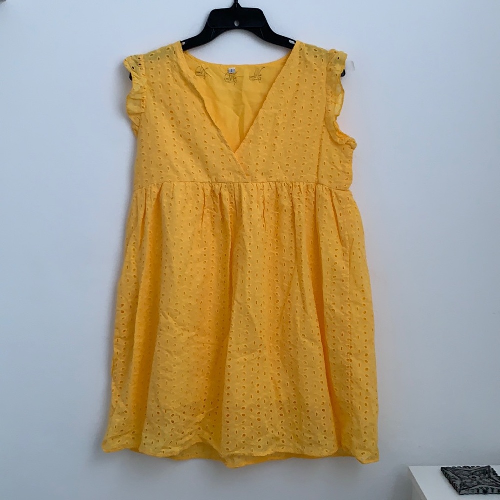Short dress